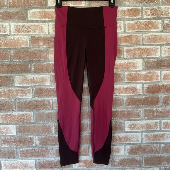 Lululemon Size 6 Wake and Train Tight Leggings - Picture 3 of 10